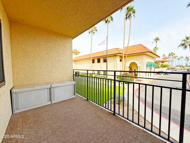 $45,000 | 10330 West Thunderbird Boulevard, Unit A207, Sun City, AZ 85351