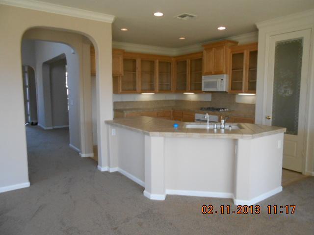 1010 San Ramon Avenue Madera, CA 93637 - Photo 3 of 9 Gallery Image 3
