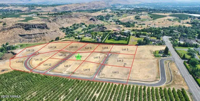 $195,000 | Nka Nka Canyon Estates Way, Unit LOT 8, Yakima, WA 98908
