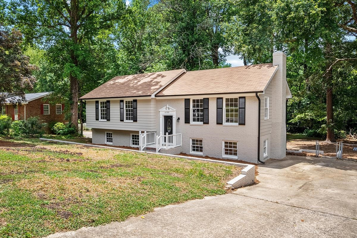 4700 Winterlochen Road Raleigh, NC 27603 - Photo 3 of 29 Front
