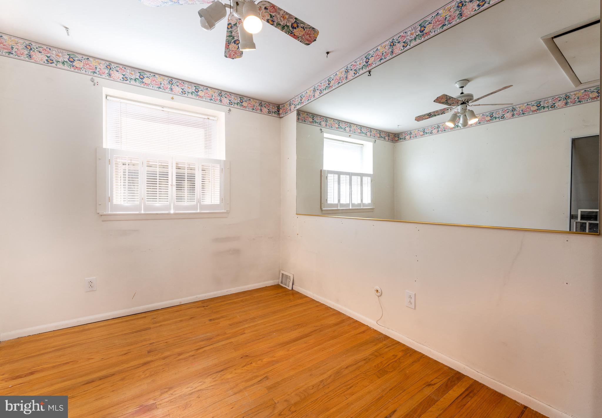 3153 Draper Street Philadelphia, PA 19136 - Photo 10 of 18 Gallery Image 10