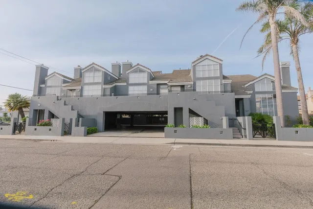 $1,050,000 | 245 Park Avenue, Unit 5, Pismo Beach, CA 93449