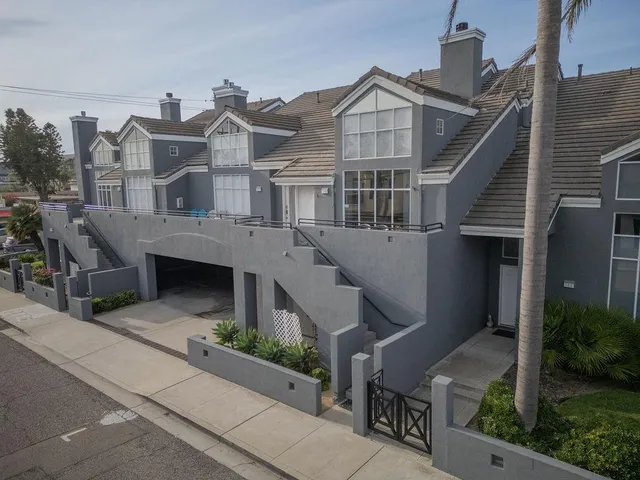 $1,050,000 | 245 Park Avenue, Unit 5, Pismo Beach, CA 93449