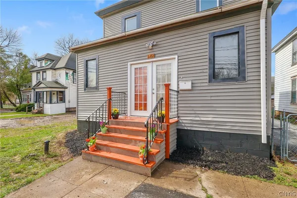 $279,000 | 1112 South Geddes Street, Syracuse, NY 13204