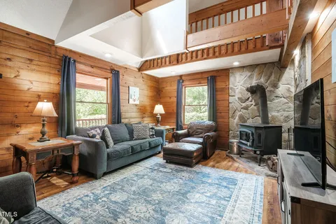 $424,900 | 2266 Sugar Mountain Drive, Unit 1, Banner Elk, NC 28604