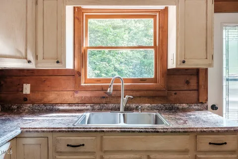 $424,900 | 2266 Sugar Mountain Drive, Unit 1, Banner Elk, NC 28604