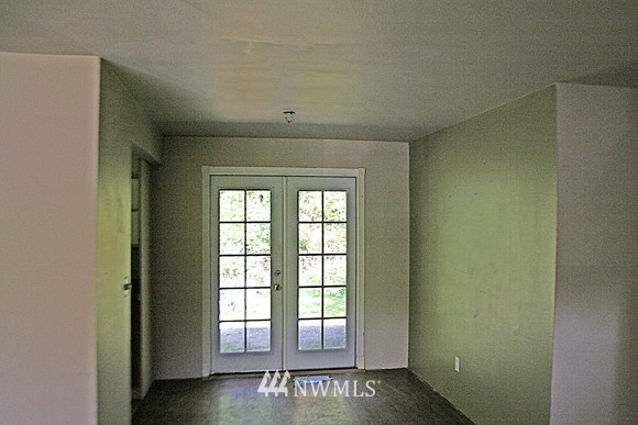 14630 Southeast Allen Rd. Bellevue, WA 98006 - Photo 3 of 11