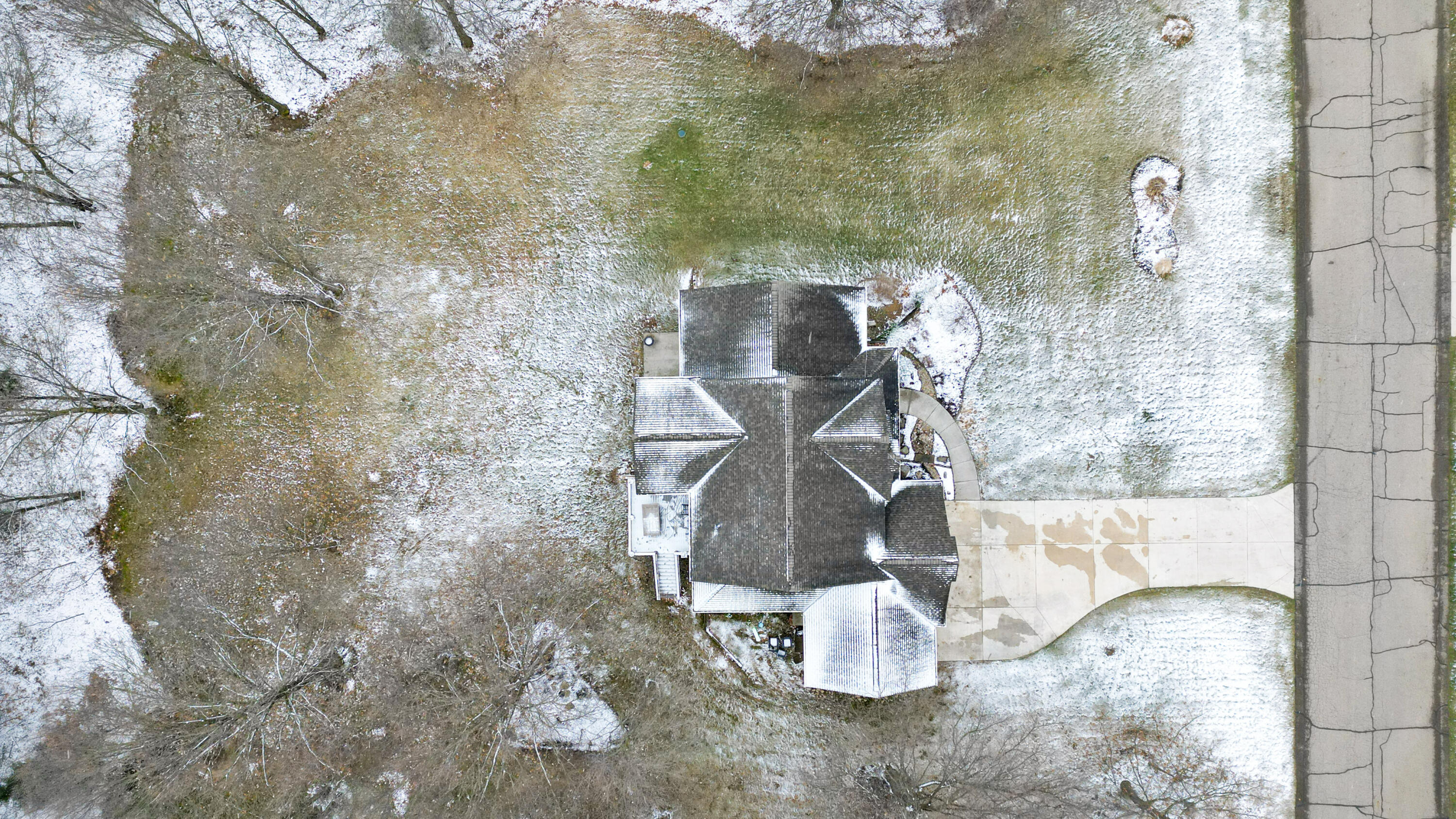 9977 Grape Ridge Kalamazoo, MI 49009 - Photo 71 of 73 DJI_0482