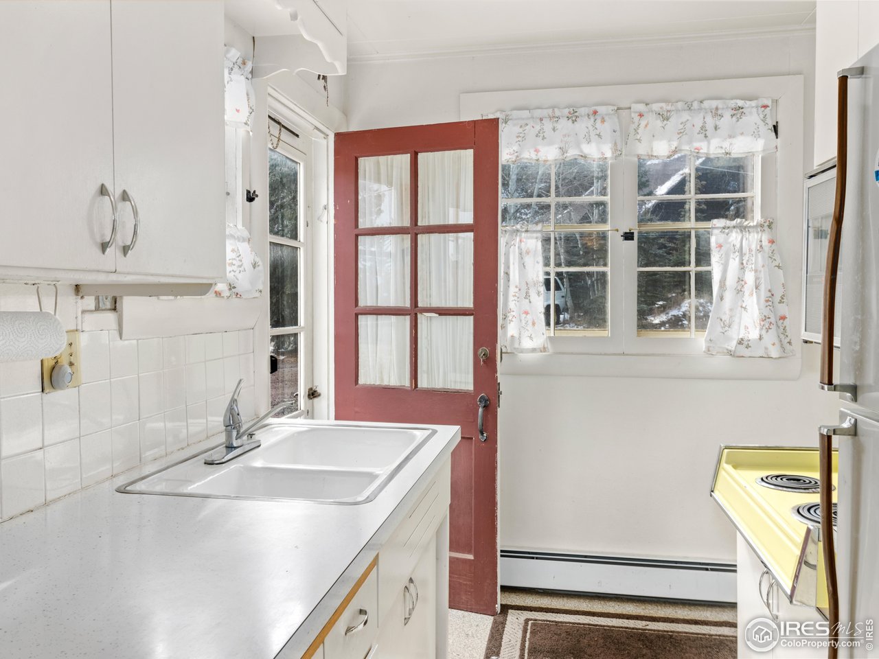 1475 Lower Broadview Road Estes Park, CO 80517 - Photo 24 of 33 Vintage