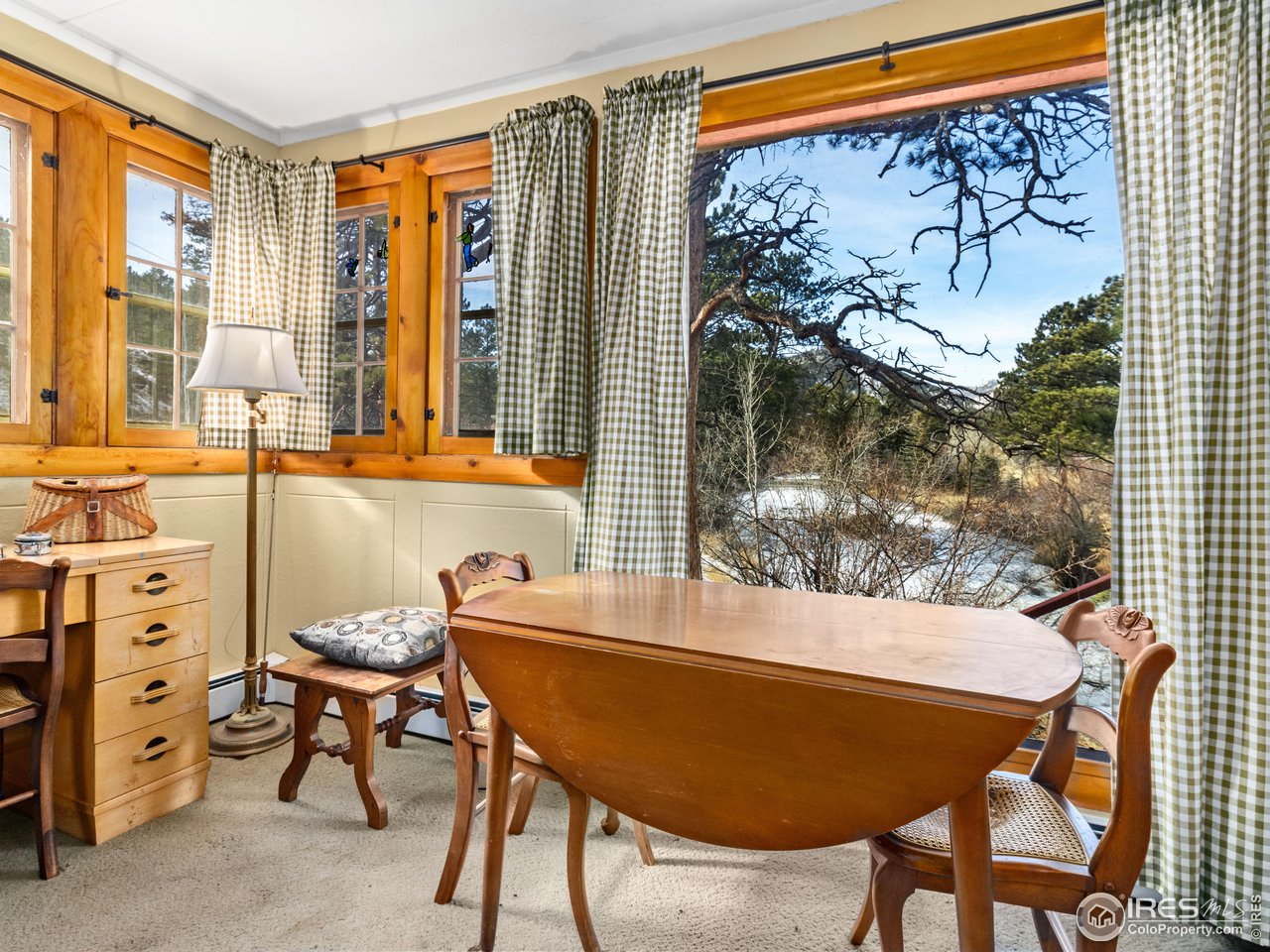 1475 Lower Broadview Road Estes Park, CO 80517 - Photo 4 of 33 Dining Area with the Best Seat in the House