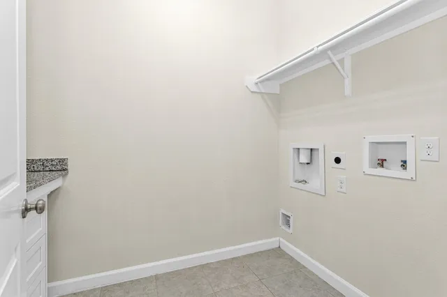 $400,000 | 141 Saddle Drive, Jersey Village, TX 77065