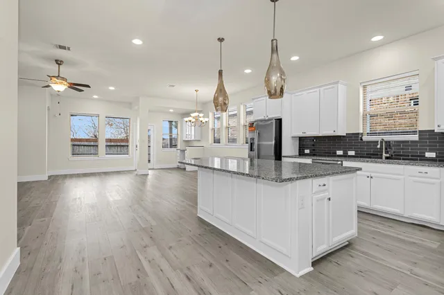 $400,000 | 141 Saddle Drive, Jersey Village, TX 77065