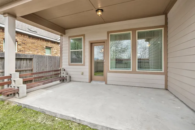 $400,000 | 141 Saddle Drive, Jersey Village, TX 77065