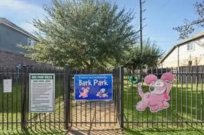 $400,000 | 141 Saddle Drive, Jersey Village, TX 77065