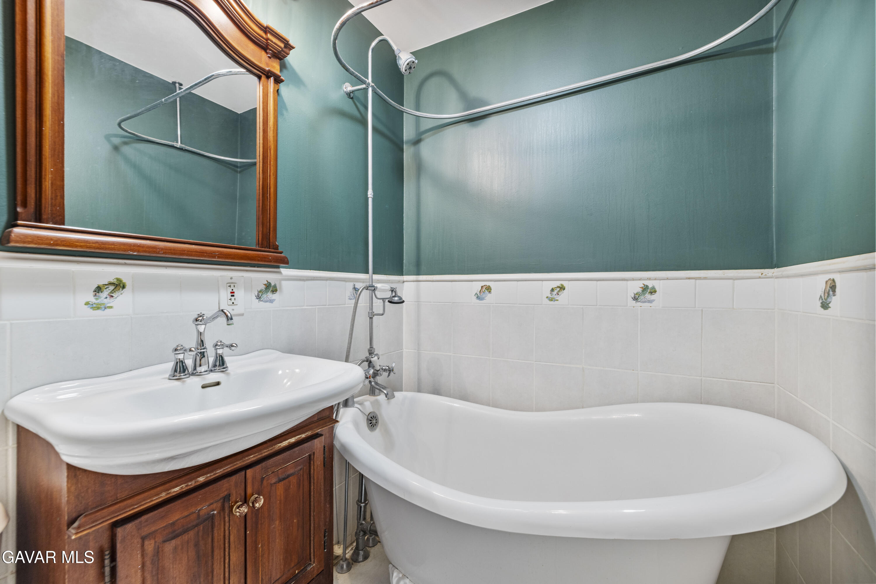 32901 Hawley Road Acton, CA 93510 - Photo 14 of 44 a bathroom with a sink and a mirror