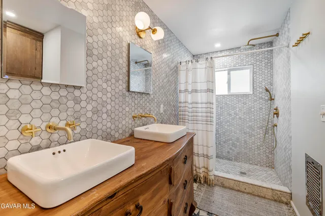 $3,600 | 32901 Hawley Road, Acton, CA 93510