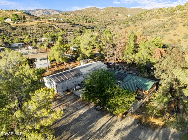 $3,600 | 32901 Hawley Road, Acton, CA 93510