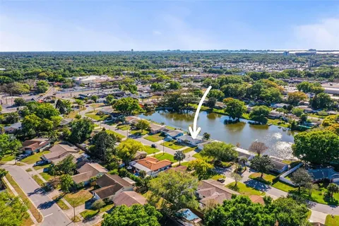 $454,000 | 1218 Lazy Lake Road East, Dunedin, FL 34698