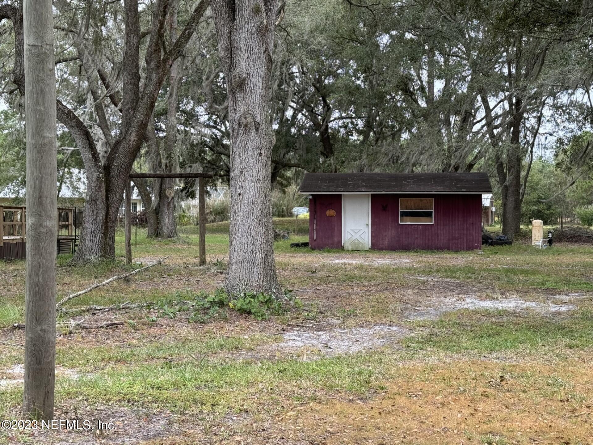 205 Gas Pipeline Road Palatka, FL 32177 - Photo 3 of 4 IMG_3899