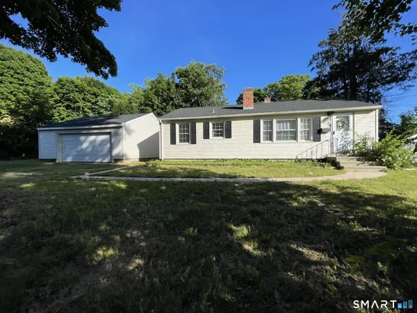 $345,000 | 8 Prospect Hill, Deep River, CT 06417