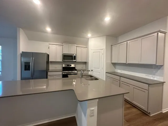 $2,299 | 408 Golden Grove Parkway, San Marcos, TX 78666