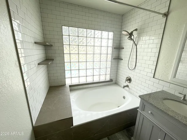 $2,350 | 1609 North Longmore Street, Chandler, AZ 85224