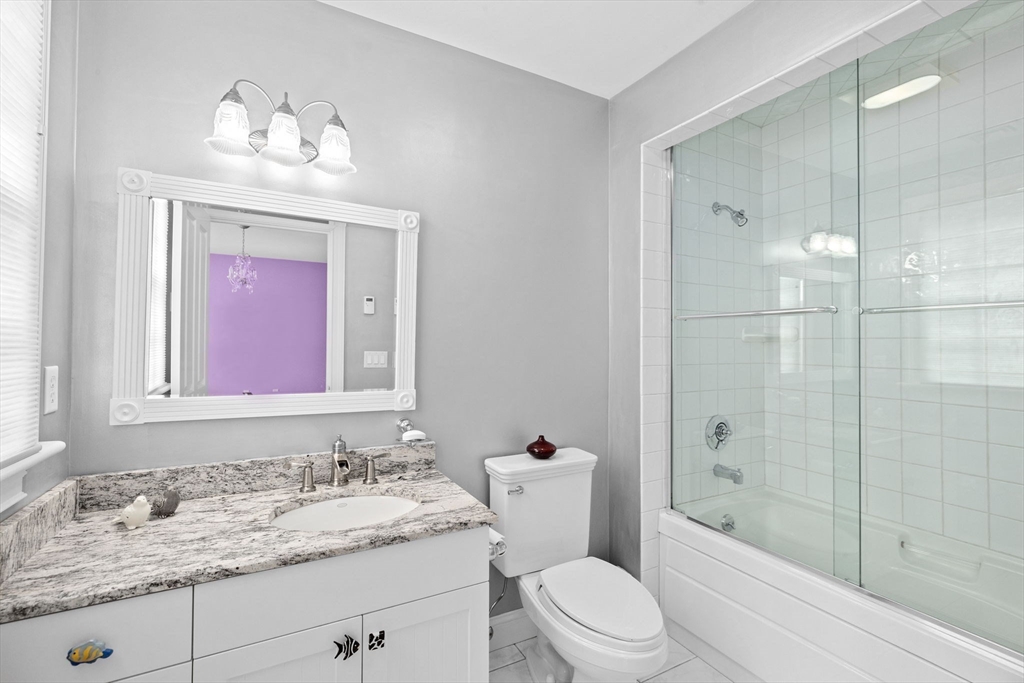 21 Crosswoods Path Walpole, MA 02081 - Photo 30 of 42