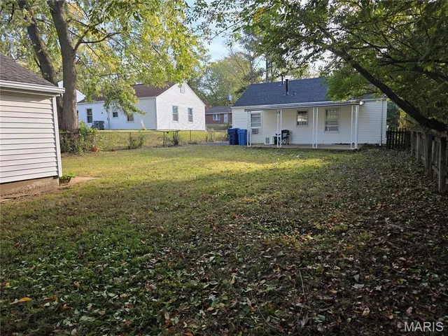 $1,295 | 301 Washington Street, Florissant, MO 63031