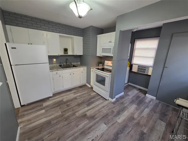 $1,295 | 301 Washington Street, Florissant, MO 63031