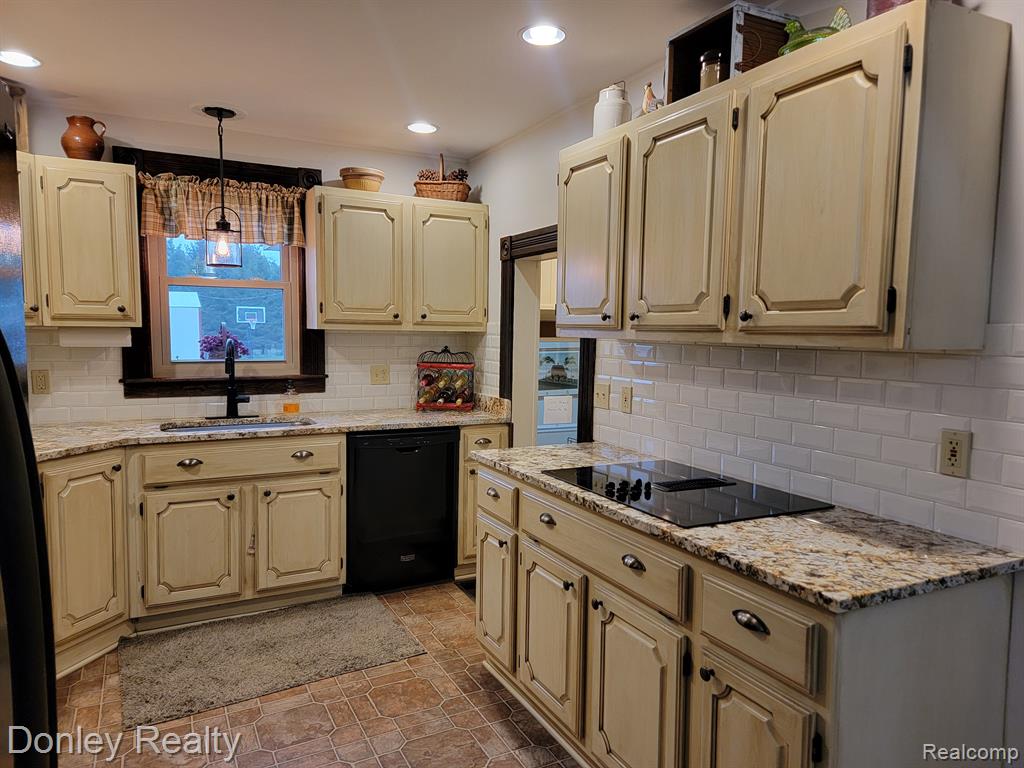 1819 Boyne Road Marlette, MI 48453 - Photo 14 of 84