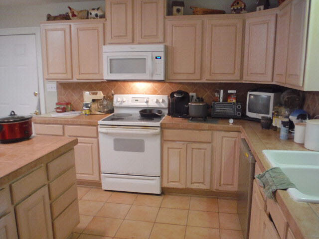10611 County Road 95 Elberta, AL 36530 - Photo 13 of 19 Kitchen