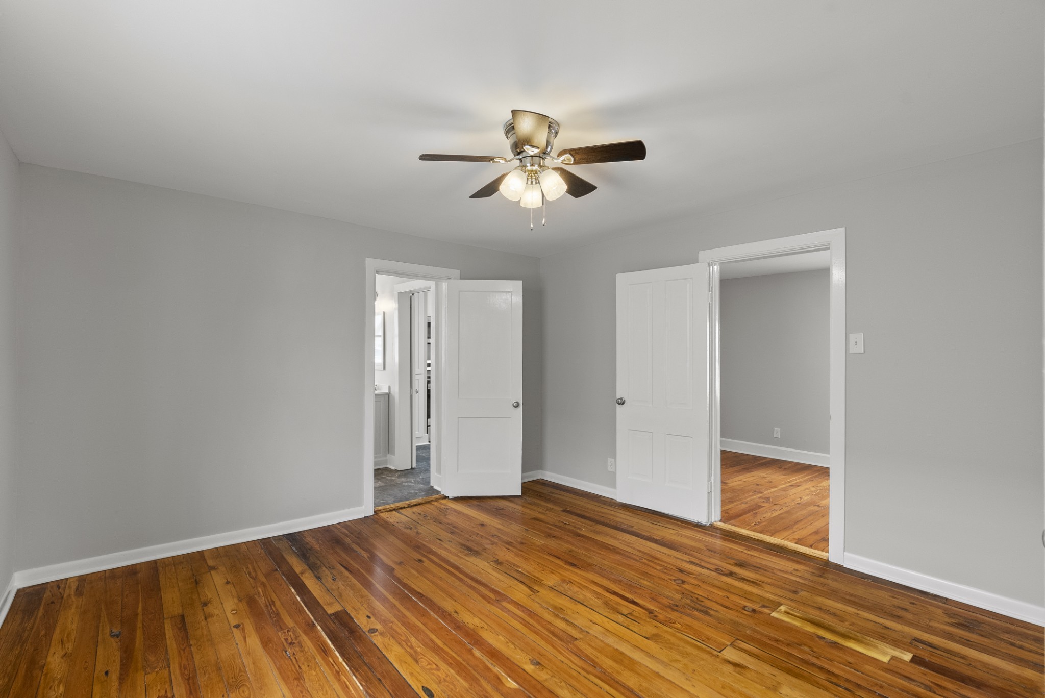 104 North Walnut Street Springfield, TN 37172 - Photo 14 of 19 a view of empty room with wooden floor