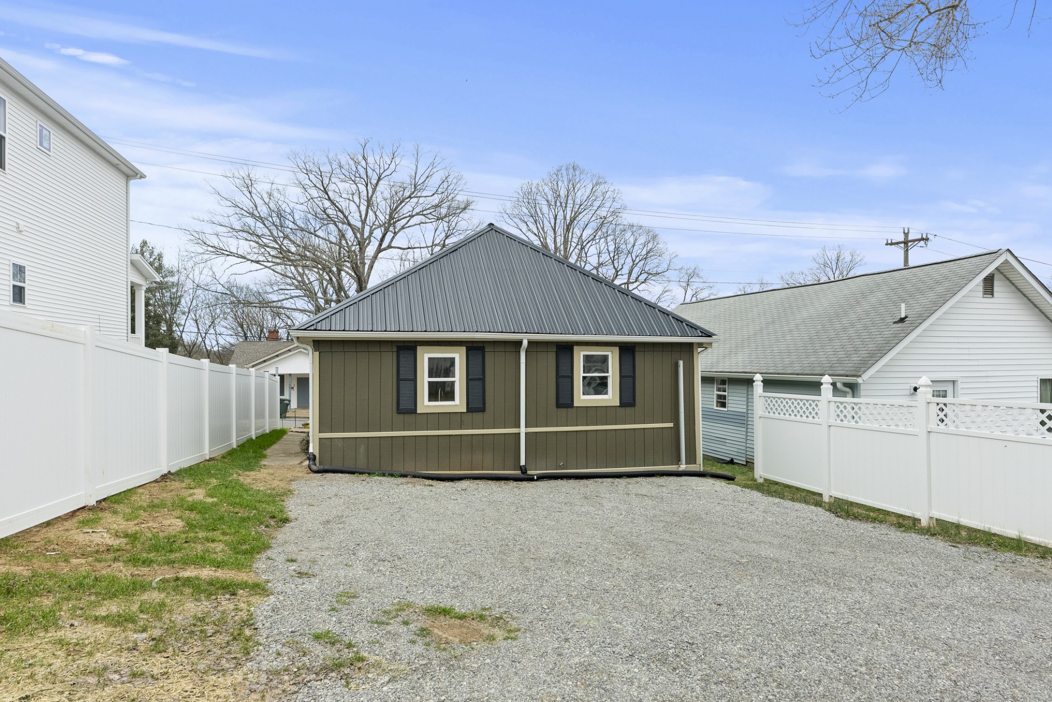 104 North Walnut Street Springfield, TN 37172 - Photo 3 of 19 a house with trees in the background