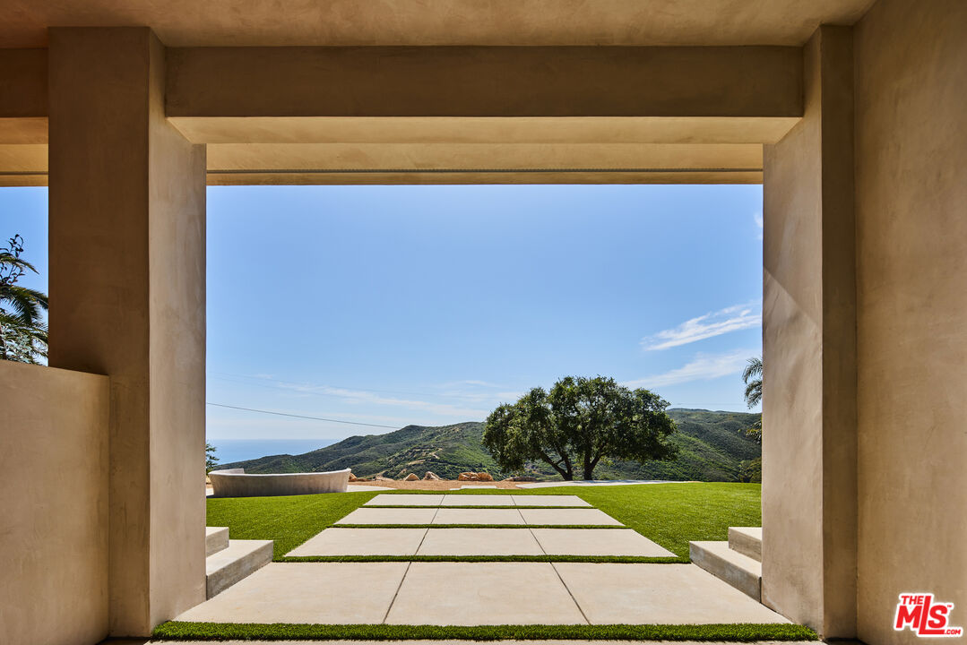 2543 South Foose Road Malibu, CA 90265 - Photo 24 of 31