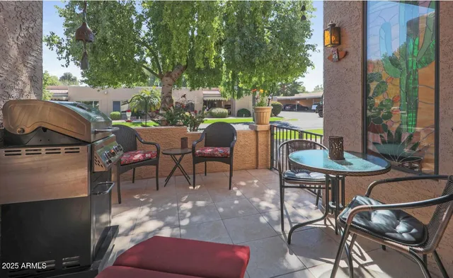 $2,000 | 14300 West Bell Road, Unit 7, Surprise, AZ 85374