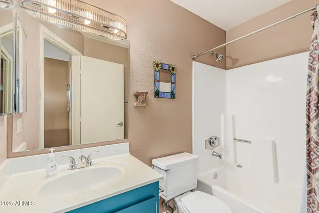 $2,000 | 14300 West Bell Road, Unit 7, Surprise, AZ 85374