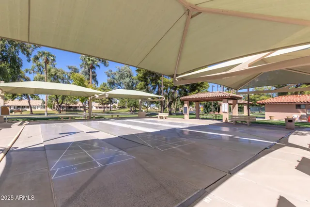 $2,000 | 14300 West Bell Road, Unit 7, Surprise, AZ 85374