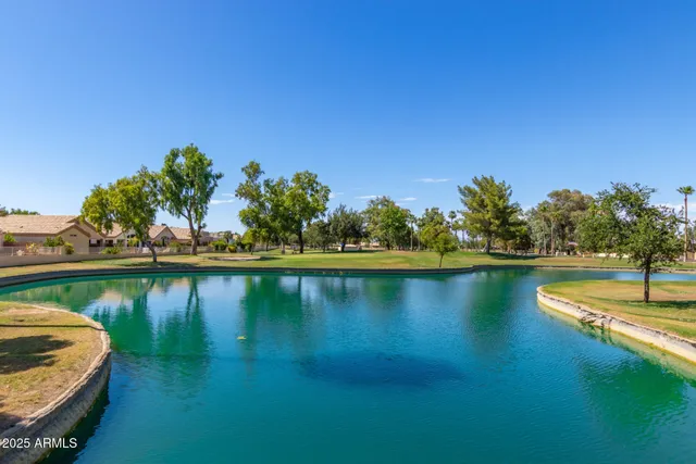 $2,000 | 14300 West Bell Road, Unit 7, Surprise, AZ 85374