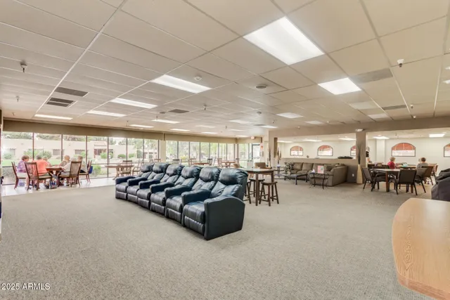 $2,000 | 14300 West Bell Road, Unit 7, Surprise, AZ 85374