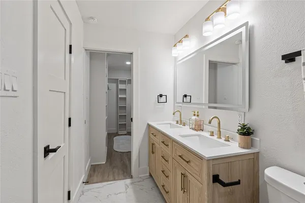$560,000 | 8617 Baumgarten Drive, Dallas, TX 75228