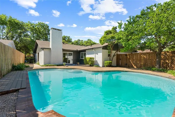 $560,000 | 8617 Baumgarten Drive, Dallas, TX 75228