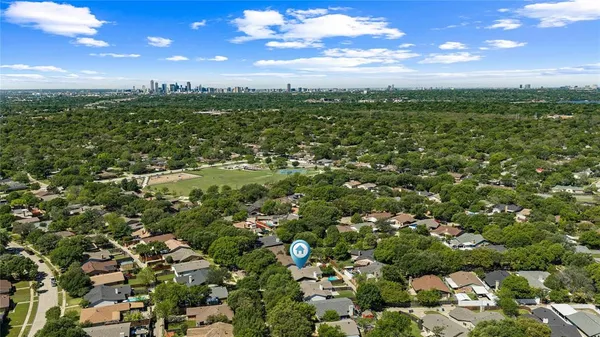 $560,000 | 8617 Baumgarten Drive, Dallas, TX 75228