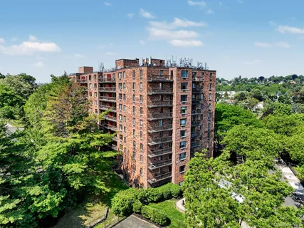 $505,000 | 50 Columbus Avenue, Unit 506, Tuckahoe, NY 10707