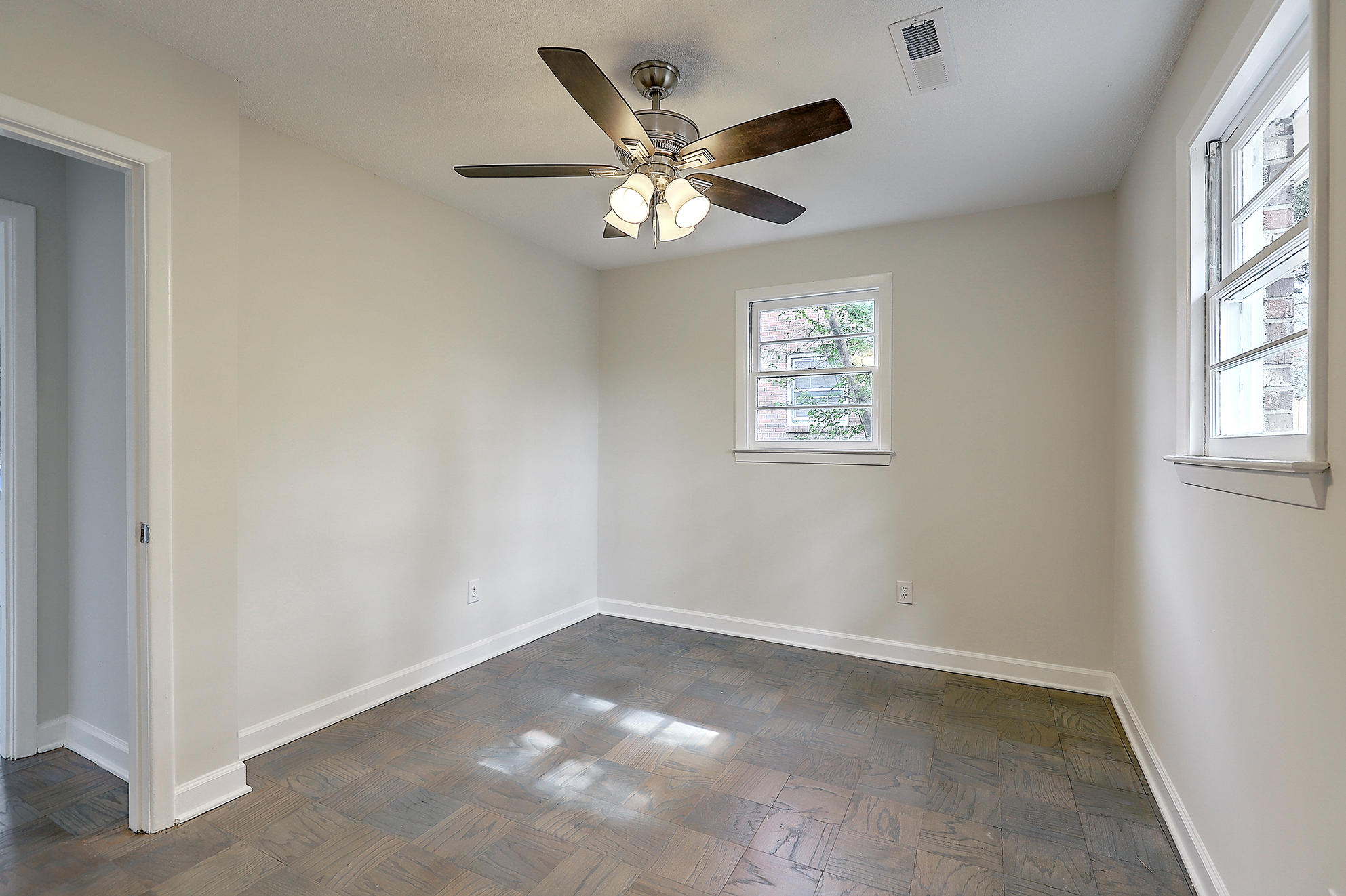 3133 Bonanza Road Charleston, SC 29414 - Photo 14 of 26 Parquet Flooring
