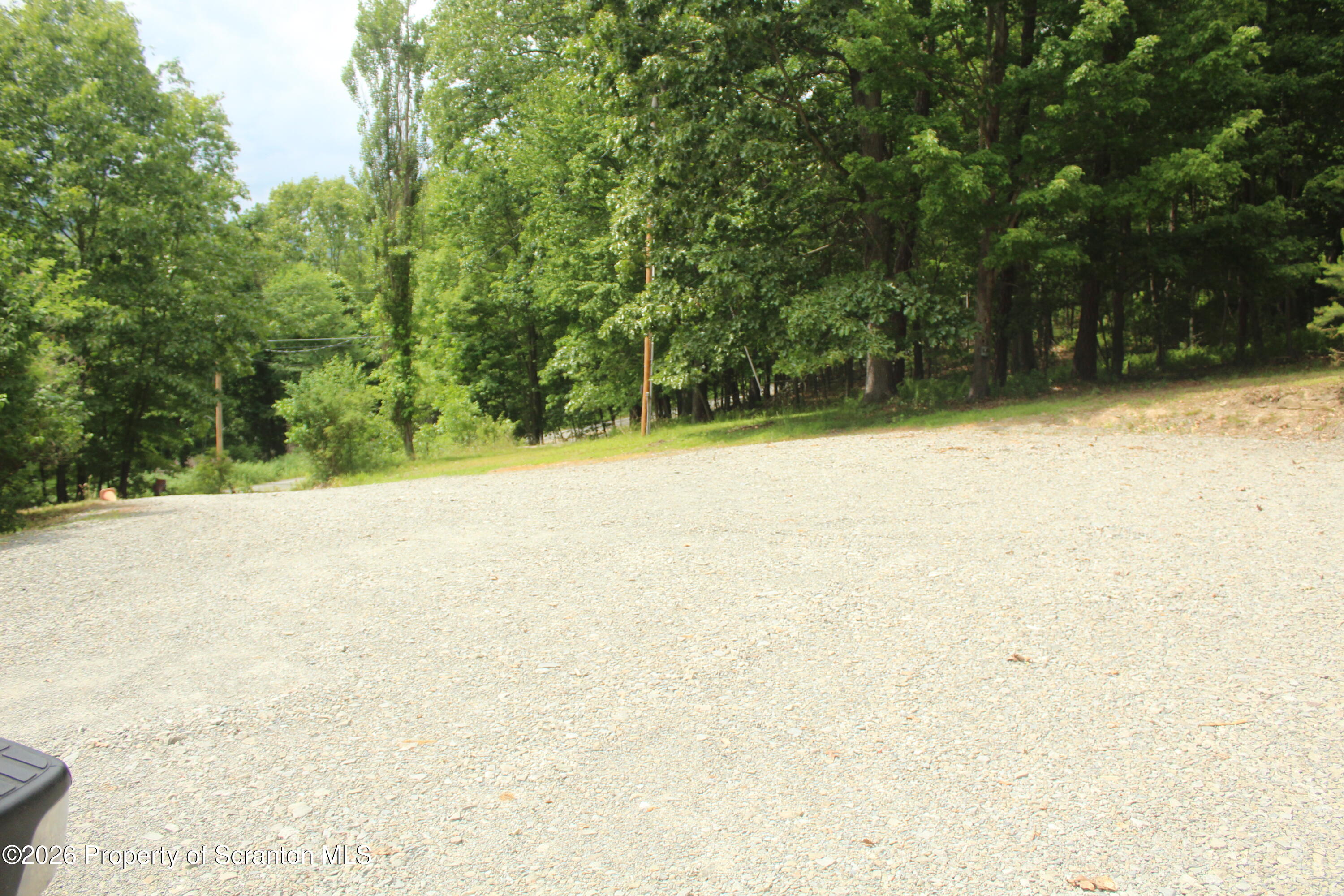 19 Sand Plant Road Tunkhannock, PA 18657 - Photo 31 of 39 Driveway