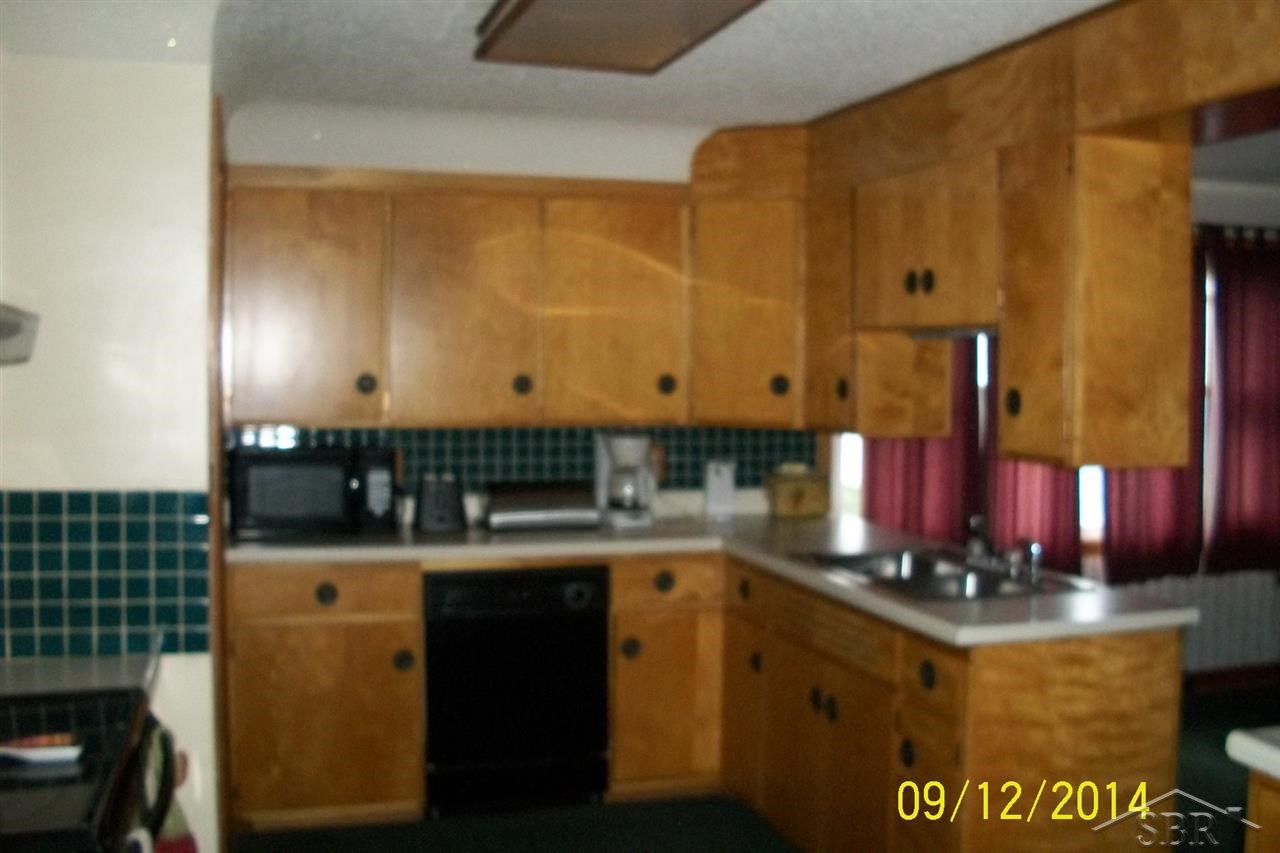 4057 South Vassar Road Vassar, MI 48768 - Photo 5 of 30 31211852-4.JPG