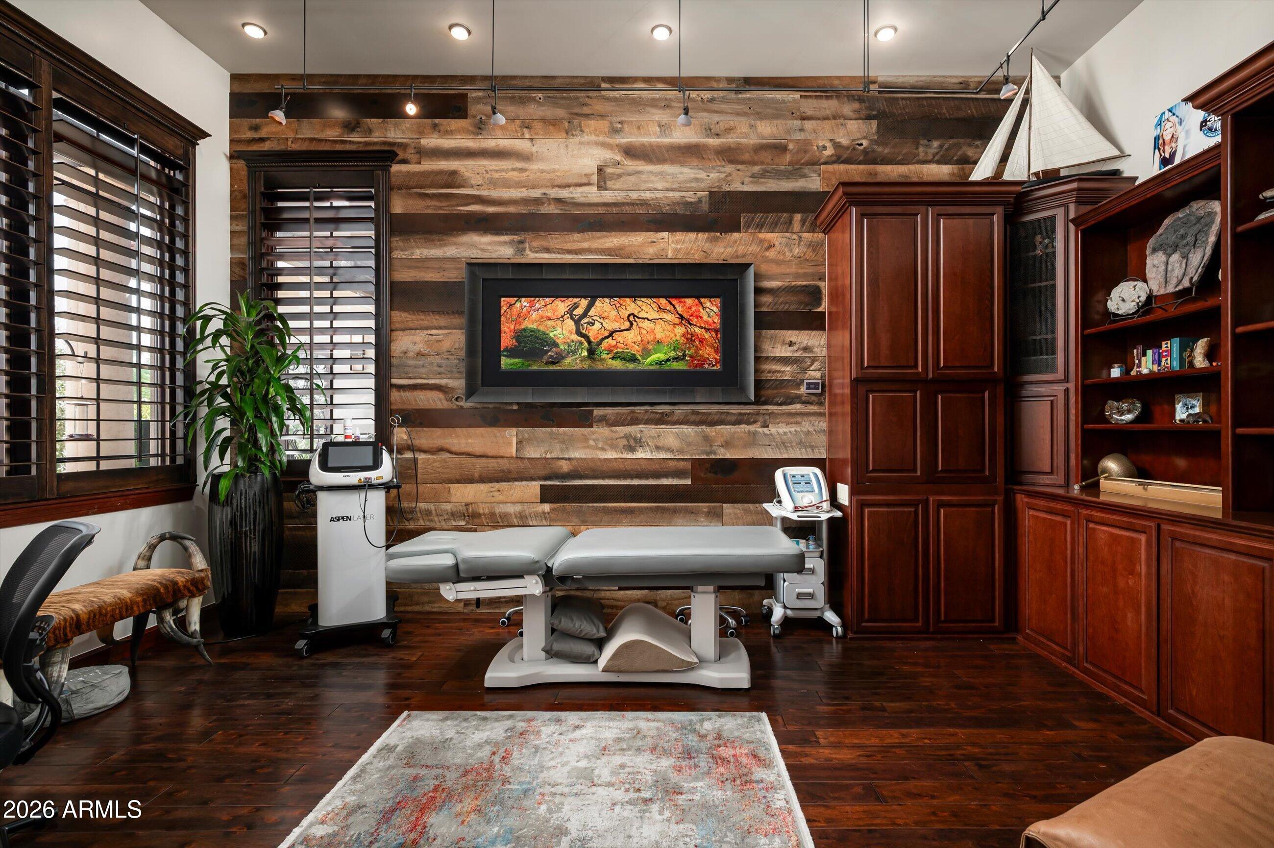 6308 North Cattletrack Road Scottsdale, AZ 85250 - Photo 21 of 64 Dedicated Office