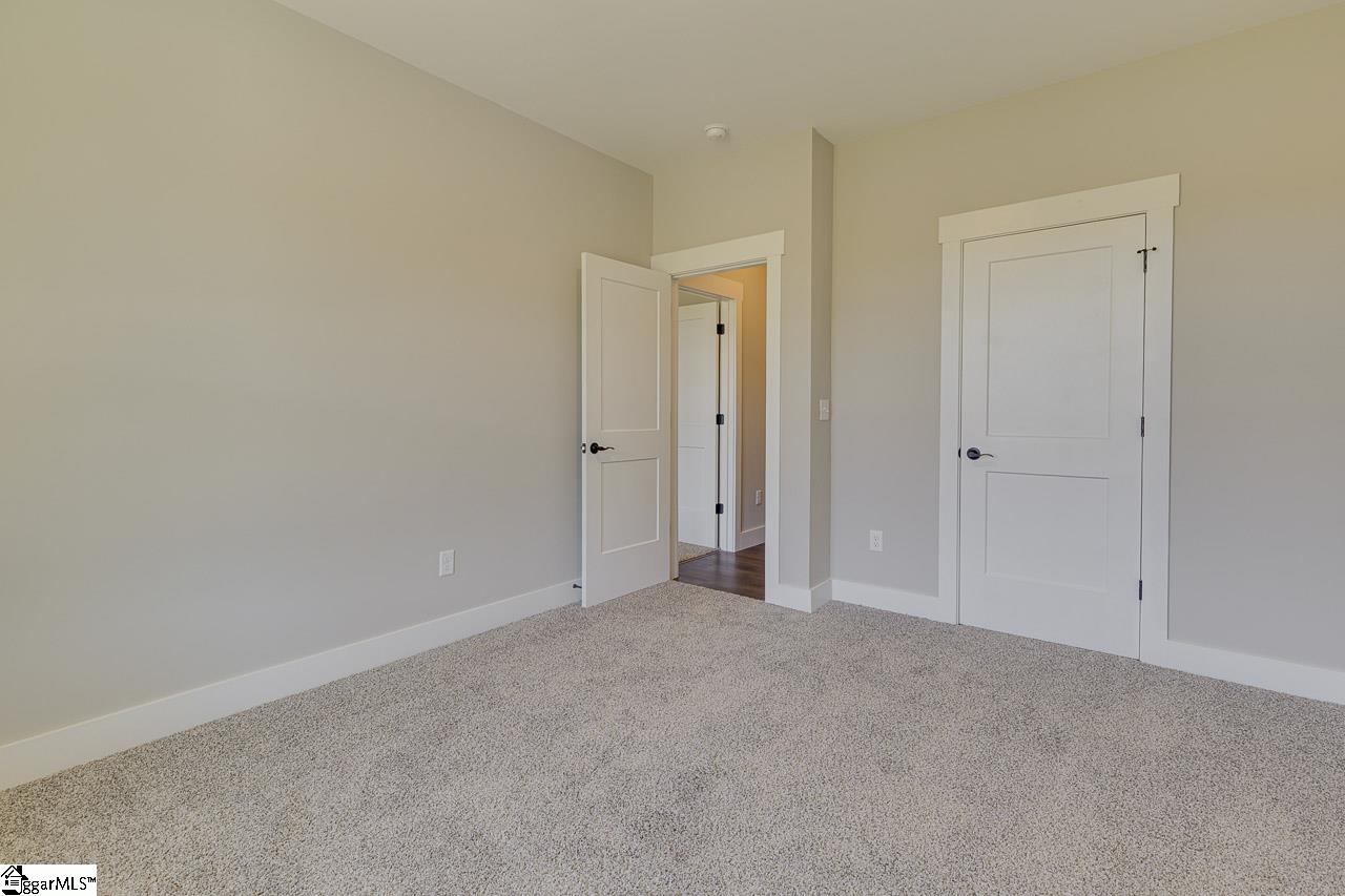 123 Hideaway Lane Easley, SC 29640 - Photo 33 of 47