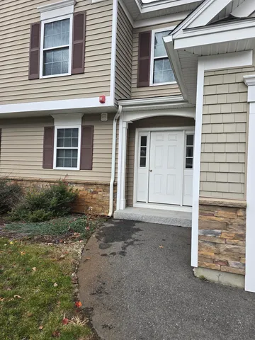 $3,000 | 1-3 Riesling Terrace, Concord, NH 03303