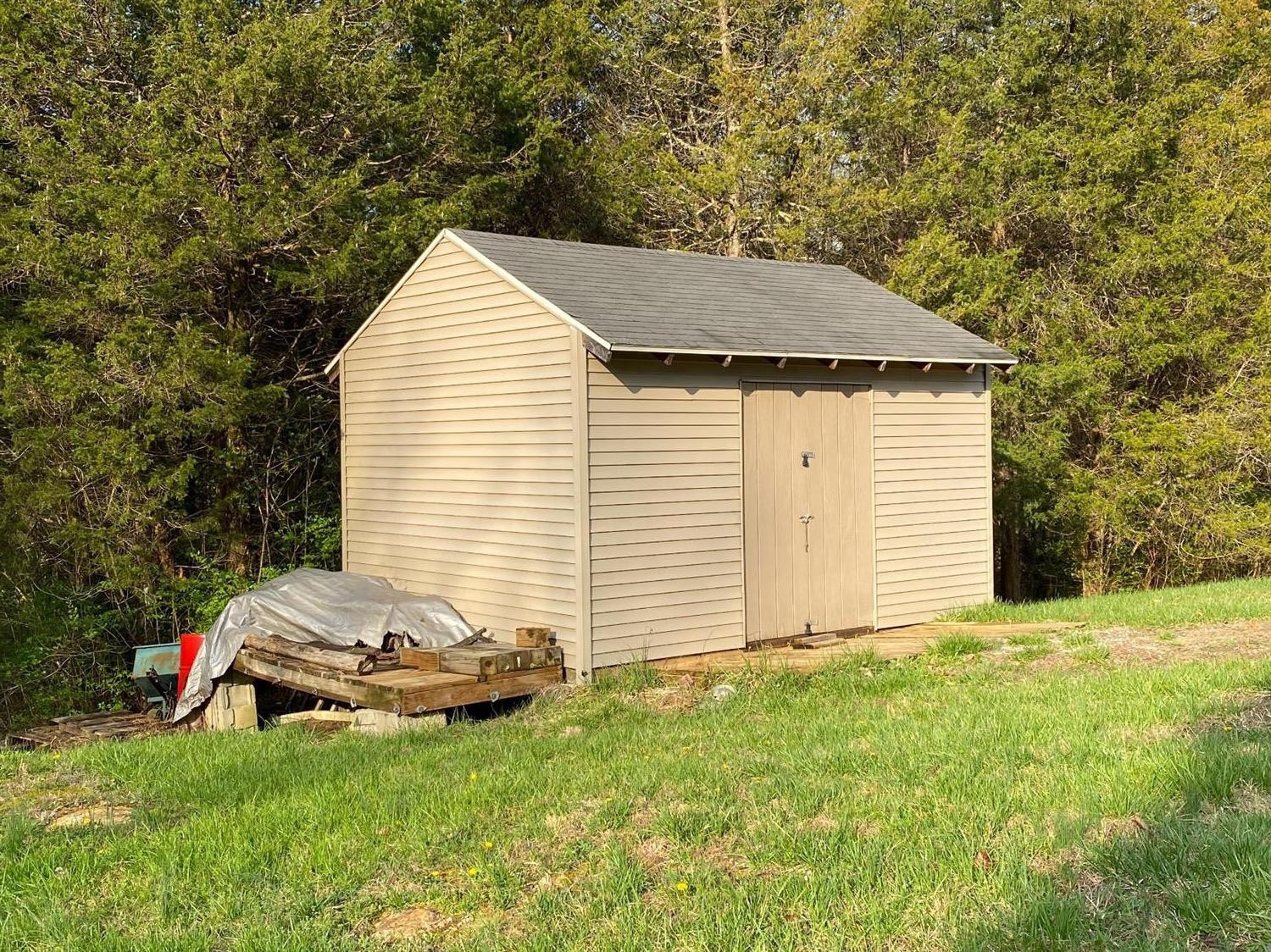 1091 Log Lick Road Winchester, KY 40391 - Photo 13 of 18 Photo 13
